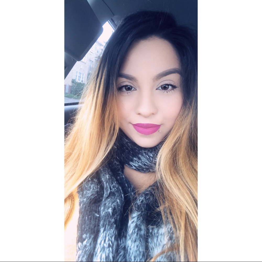 Meet your Posher, Esmeralda